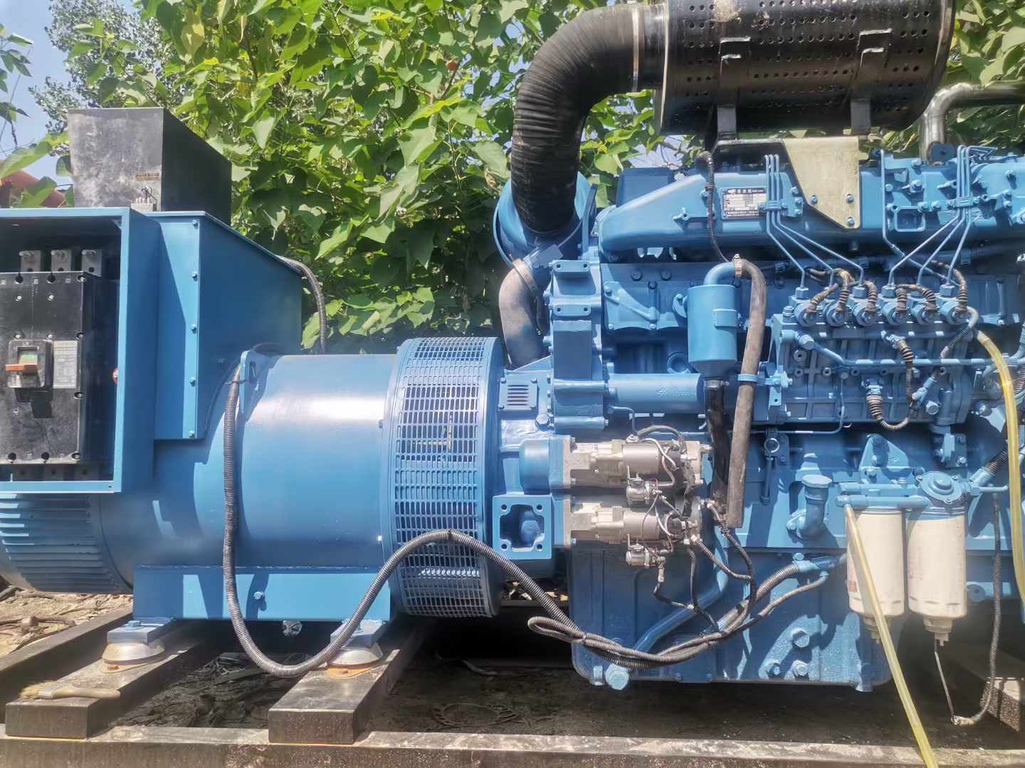 眉山详细说明降低 800kW 柴油发电机输出电流波动的方法